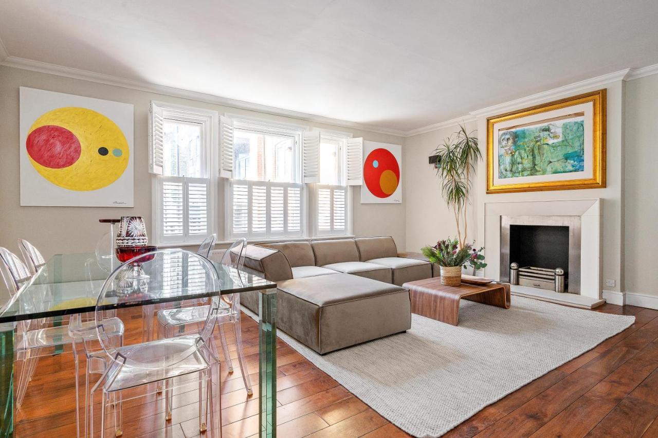 Luxury Central With 3 Bedrooms Apartment *